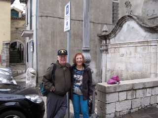 Tonia e Hans vicino alla Fontana