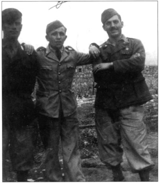 Vallario Vito, Di Lorenzo Carlo, Iannella Alessandro (da sinistra a destra) al fronte greco