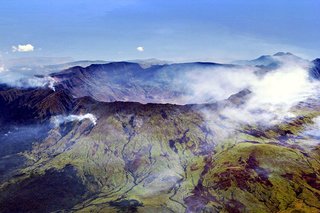 La caldera del Tambora (Wikipedia)
